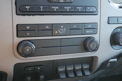 2013 Ford F-550SD XLT DRW w/Flatbed Body