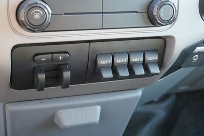 2013 Ford F-550SD XLT DRW w/Flatbed Body