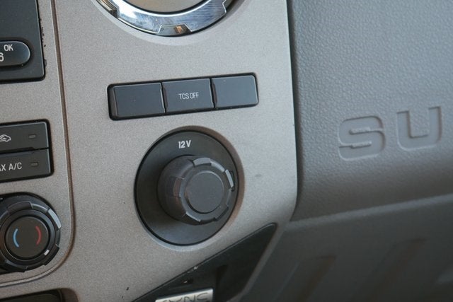 2013 Ford F-550SD XLT DRW w/Flatbed Body