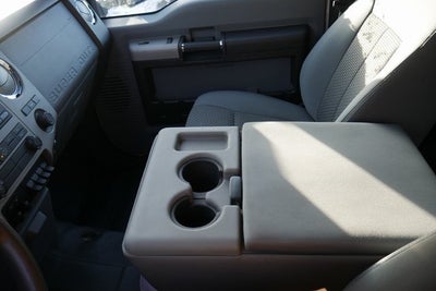 2013 Ford F-550SD XLT DRW w/Flatbed Body