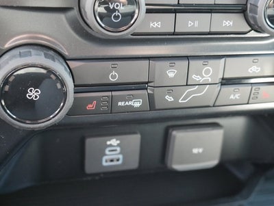 2025 Ford F-550SD XLT DRW