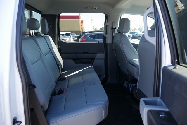 2025 Ford F-350SD XL DRW w/Hauler Body