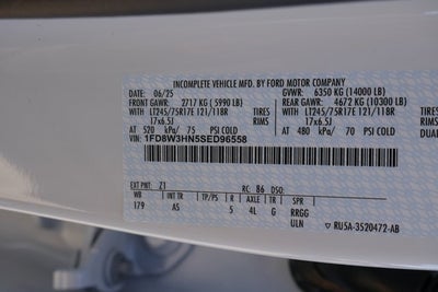 2025 Ford F-350SD XL DRW w/Hauler Body