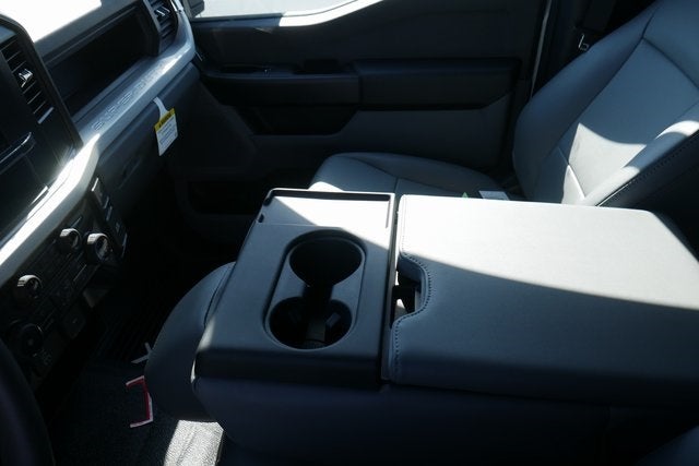 2025 Ford F-350SD XL DRW w/Service Body