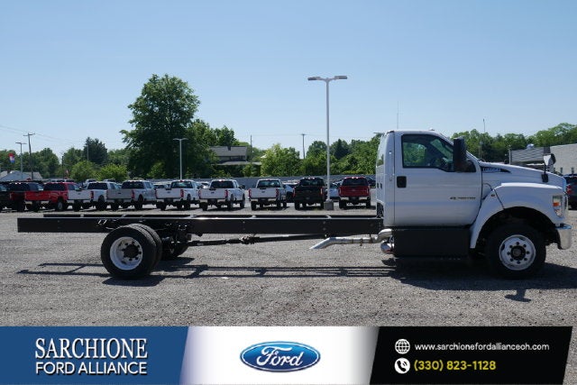 2026 Ford F-650SD Base