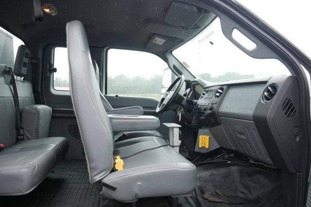 2018 Ford F-750SD Base w/Dump Body