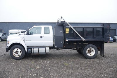 2018 Ford F-750SD Base w/Dump Body