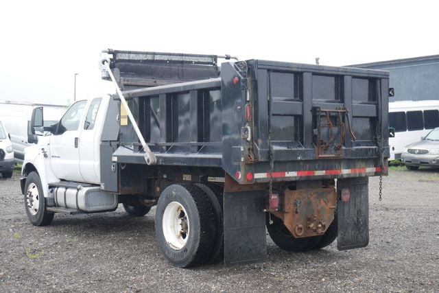 2018 Ford F-750SD Base w/Dump Body