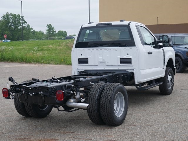 2025 Ford F-350SD XL DRW