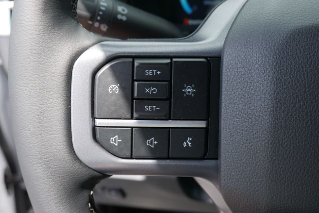 2026 Ford F-550SD Lariat DRW