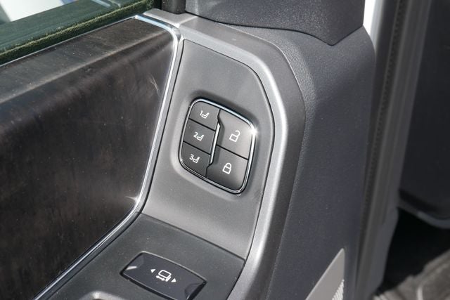 2026 Ford F-550SD Lariat DRW