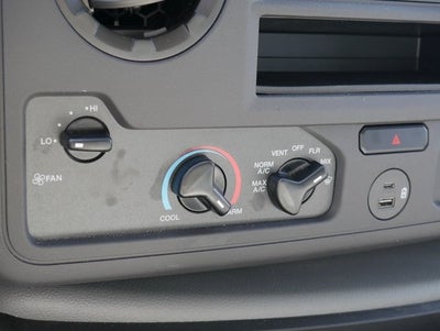 2025 Ford E-350SD Base w/Aerocell Body