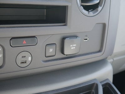 2025 Ford E-350SD Base w/Aerocell Body