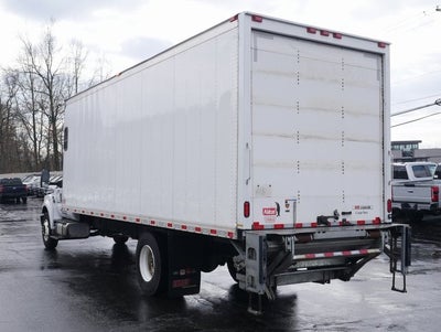 2022 Ford F-750SD Base DRW Dry Freight Body w/Sleeper