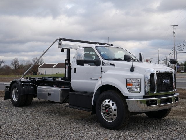2025 Ford F-750SD Base DRW w/Swaploader