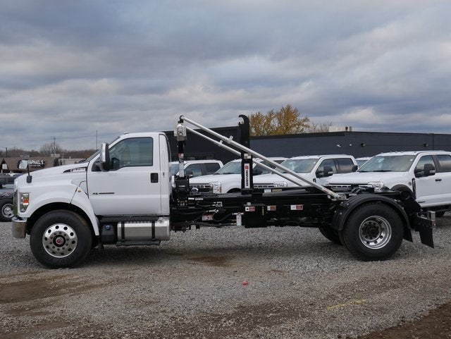2025 Ford F-750SD Base DRW w/Swaploader