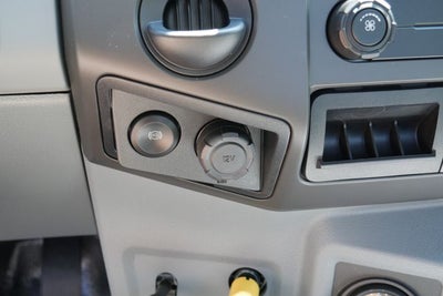 2027 Ford F-750SD Base DRW