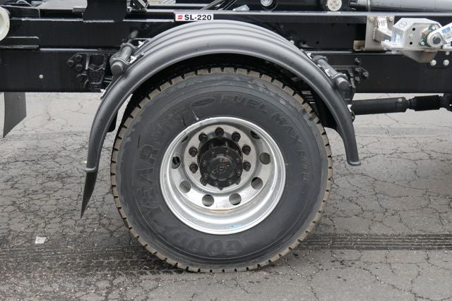 2026 Ford F-750SD Base DRW w/Swaploader