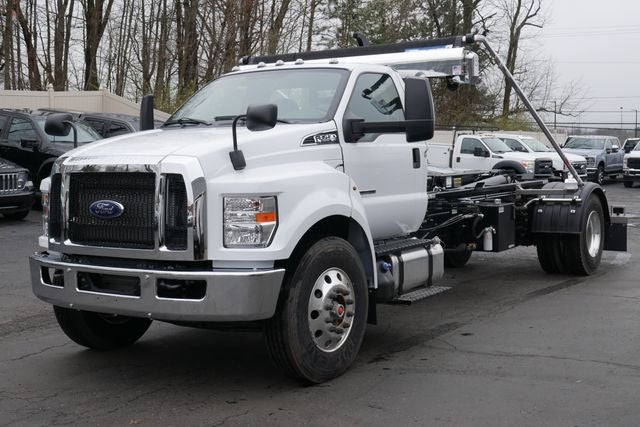 2026 Ford F-750SD Base DRW w/Swaploader