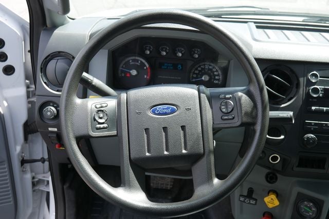 2019 Ford F-750SD Base w/Dump Bed