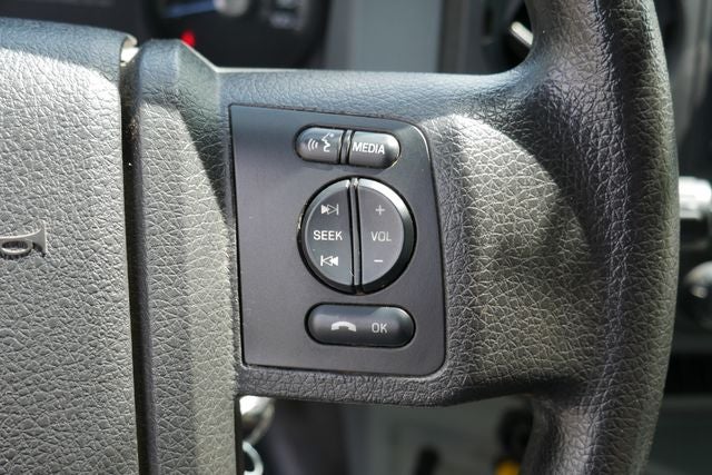 2019 Ford F-750SD Base w/Dump Bed