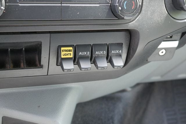 2019 Ford F-750SD Base w/Dump Bed