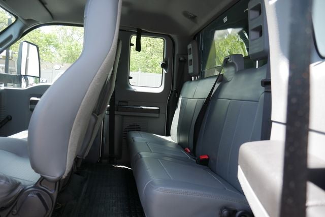 2019 Ford F-750SD Base w/Dump Bed