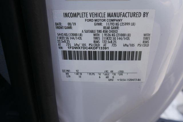 2019 Ford F-750SD Base w/Dump Bed