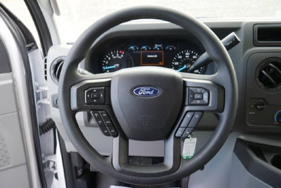 2027 Ford E-450SD Base DRW w/Aerocell Body