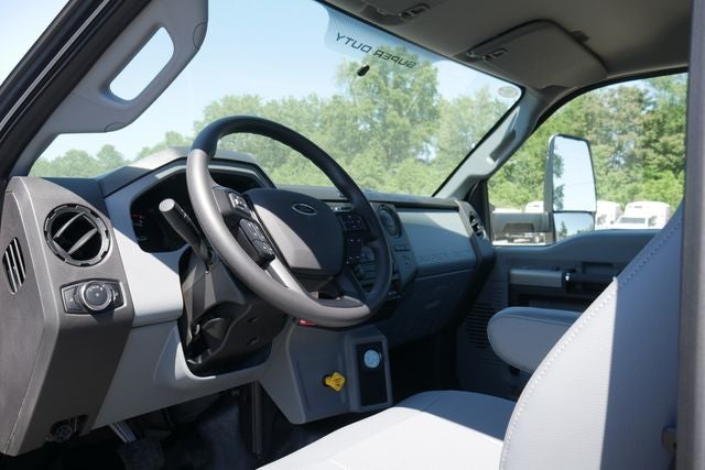 2025 Ford F-750SD Base