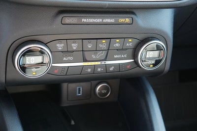 2020 Ford Escape Titanium Hybrid