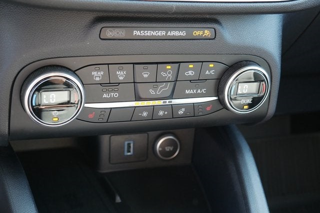 2020 Ford Escape Titanium Hybrid