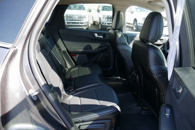 2020 Ford Escape Titanium Hybrid