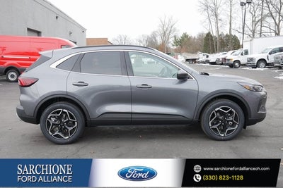 2026 Ford Escape Platinum