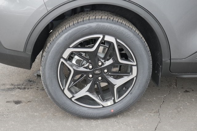 2026 Ford Escape Platinum