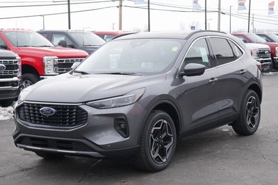 2026 Ford Escape Platinum