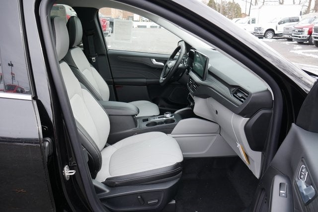 2026 Ford Escape Platinum