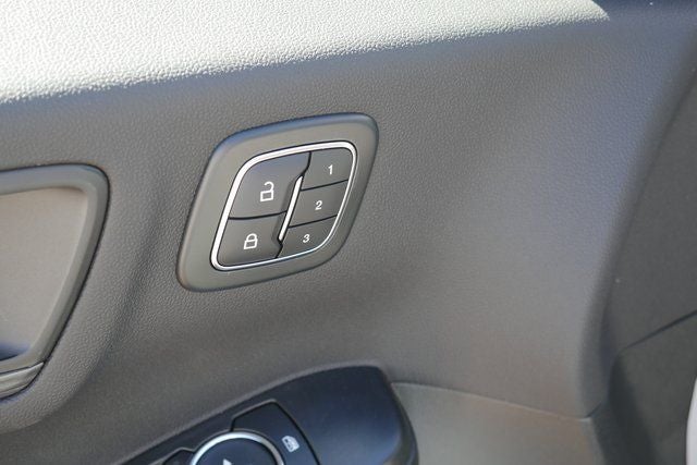 2026 Ford Escape Hybrid Platinum