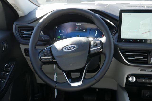 2026 Ford Escape Hybrid Platinum