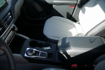 2026 Ford Escape Hybrid Platinum