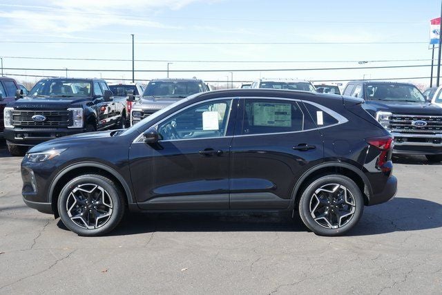 2026 Ford Escape Hybrid Platinum