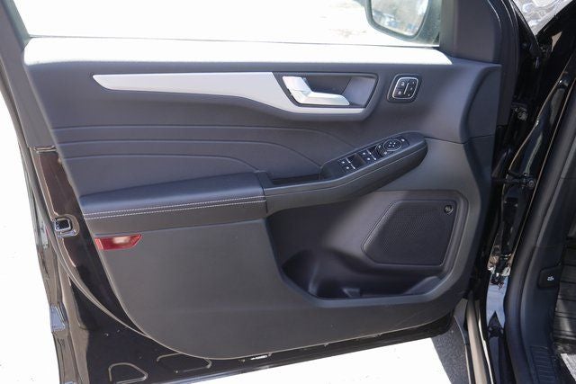 2026 Ford Escape Hybrid Platinum