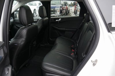 2026 Ford Escape Hybrid Platinum