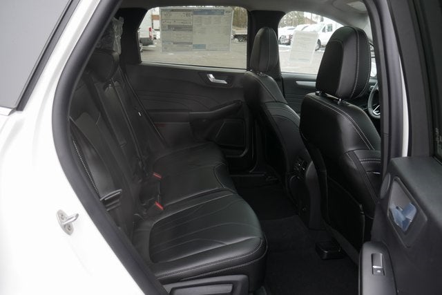 2026 Ford Escape Hybrid Platinum