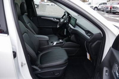 2026 Ford Escape Hybrid Platinum