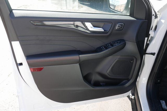 2026 Ford Escape ST-Line Elite