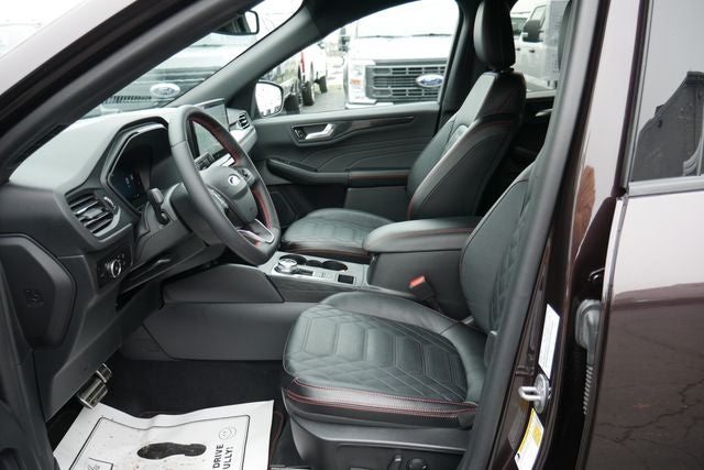 2023 Ford Escape ST-Line Elite