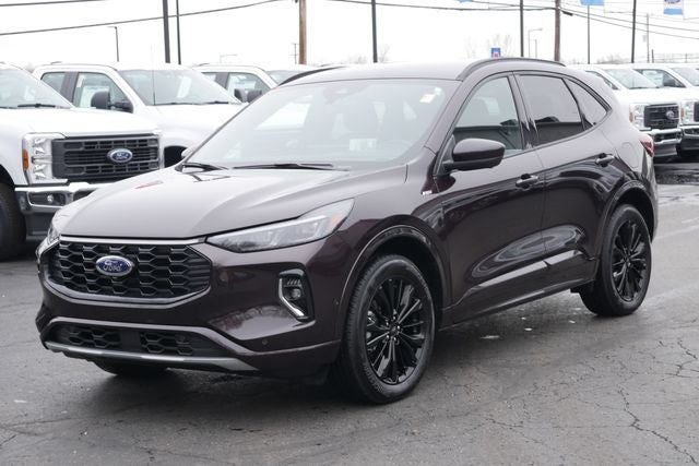 2023 Ford Escape ST-Line Elite