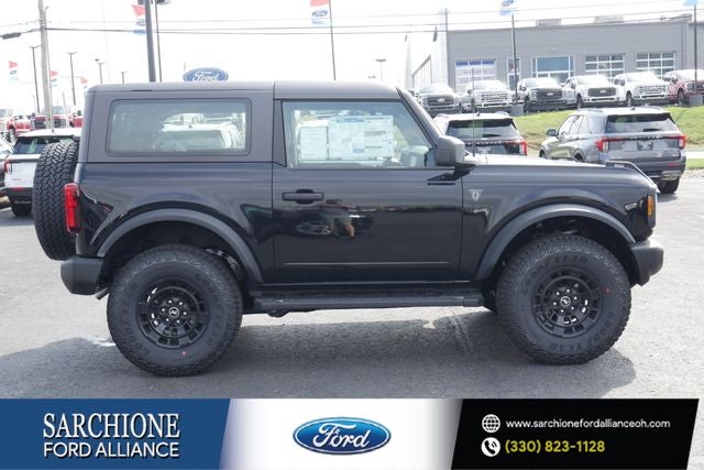 2026 Ford Bronco Base w/Sasquatch Package