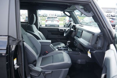 2026 Ford Bronco Base w/Sasquatch Package